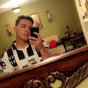 Meet your Posher, Robert